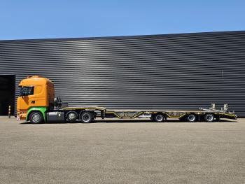 Scania R410 6x2 + NOOTEBOOM TIEFLADER